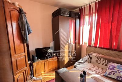 Garsoniera mobilata si utilata in UMT, bloc izolat - 6