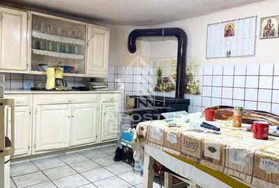 Teren generos si casa, in zona Gai - 2