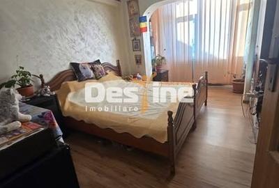 Apartament cu 2 camere decomandat în Alexandru cel Bun