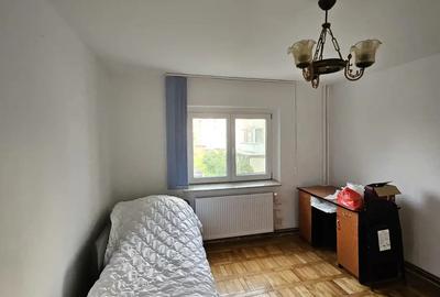 Apartament 2 camere, decomandat, etaj 1, zona Steaua langa Shopping City - 4