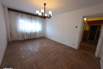 Apartament cu 3 camere decomandat în Central - 2