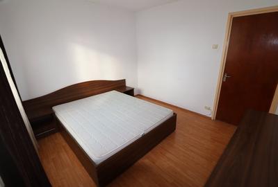 Apartament cu 3 camere semidecomandat, mobilat în Dristor - 6