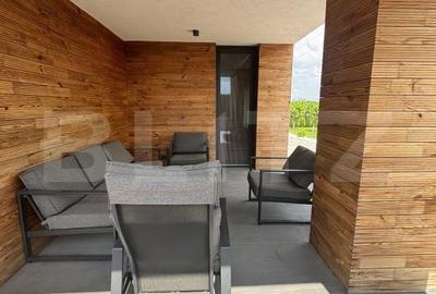 Casă cu 4 camere cu Teren 1550 Mp în Central