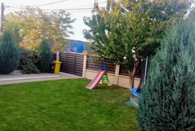 Casă cu 4 camere cu Teren 345 Mp în Malu Mare - 9