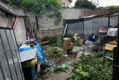 Casă cu 4 camere cu Teren 500 Mp în Central - 9