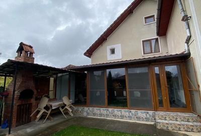 Casă cu Teren 1400 Mp în Central - 3