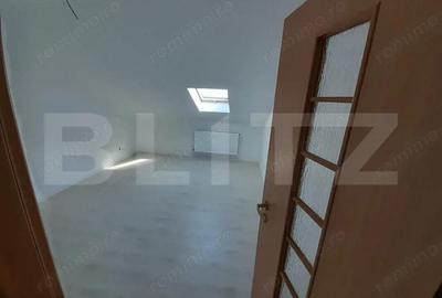 Apartament cu 4 camere semidecomandat în Central - 8