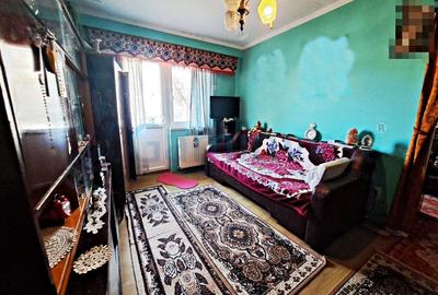 Apartament cu 2 camere semidecomandat, mobilat în Nufărul - 2