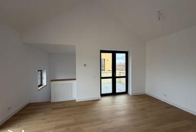 Casă cu 4 camere cu Teren 100 Mp în Bucureștii Noi