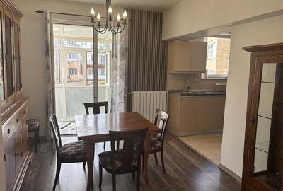 Apartament cu 3 camere semidecomandat în Universitate - 7