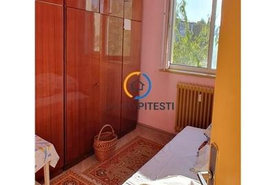 Vanzare apartament 3 camere Craiovei - 4