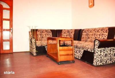 Apartament cu 2 camere nedecomandat în Micro 11 - 1