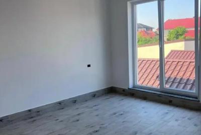 Casă cu 5 camere cu Teren 150 Mp în Rădăuți - 13