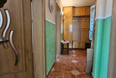 Apartament 3 camere circular, etaj intermediar Calea Bucuresti - 20