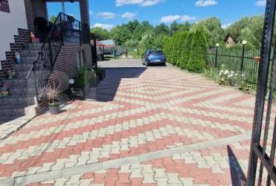 Casă cu 5 camere cu Teren 1600 Mp în Vulcan - 4