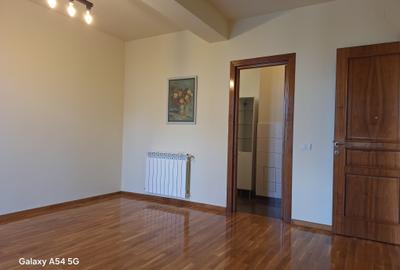 Duplex elegant 3 camere 125mp +32mp terasa,3bai, Strada Ghiocei, Mobilat, Utilat Duplex elegant 3 camere 125mp +32mp terasa,3bai, Strada Ghiocei, Mobilat, Utilat - 4