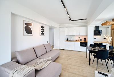 Ofer pentru inchiriere apartament 3 camere cu vedere frontala la mare - 2