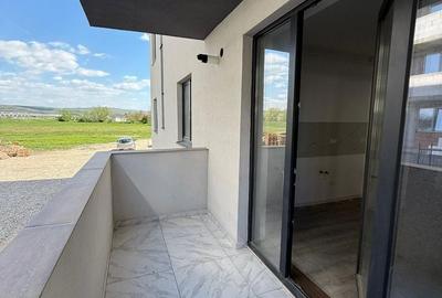 Apartament cu 3 camere în Cetate