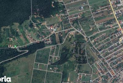 Teren de 861 mp, în Central