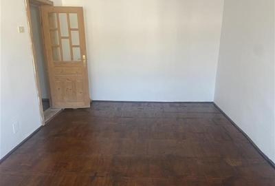 Apartament cu 2 camere decomandat în Sud - 2