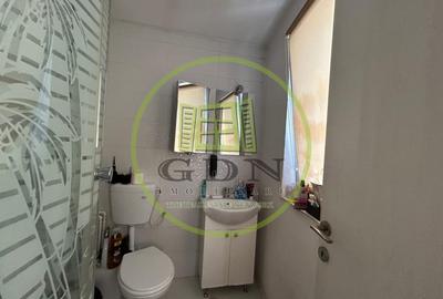 Casă individuală cu 4 camere cu Canalizare în 1 Mai - 12