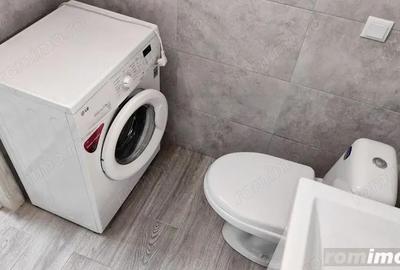 Garsonieră decomandată în P-ța Universității