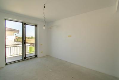 Vila alipita, impecabil executata, teren 350mp, preechipare AC - 24