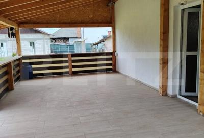 Casa de vanzare, cu 6 camere, 288 mp, zona Voinesti - 18