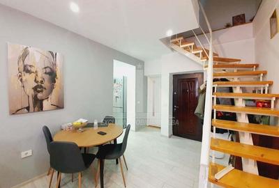 Apartament cu 4 camere de vanzare, Cetate - 1