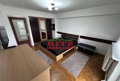 Nou! Ap. 3 cam., decom., S=80 mp, et. 3, Ultracentral! - 1