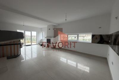 Casa individuala finalizata. Acces asfaltat - 1