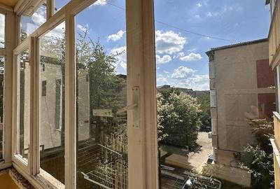 Apartament cu 3 camere decomandat în Central - 2