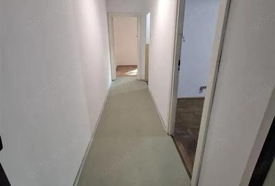 3 camere zona G. Lazar centrala. parter - 2