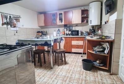 Casă cu 4 camere în Romanu - 4