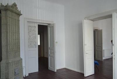 Pitesti - Targul din Vale, Birouri de inchiriat la etaj, ... - 12