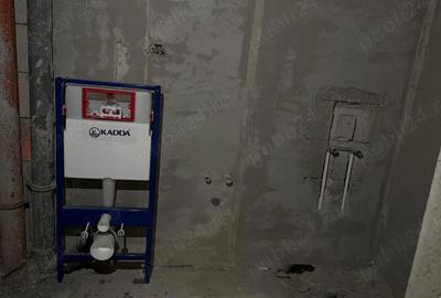 Garsonieră decomandată în Poarta 6 - 3