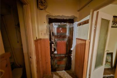 Resita, Garsoniera, Mobilata Utilata, Calea Caransebesului - 2