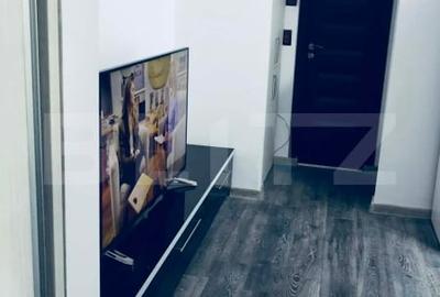 Apartament cu 3 camere, mobilat în Rovine - 2