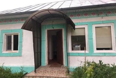 Casă cu 3 camere în Icoana - 2