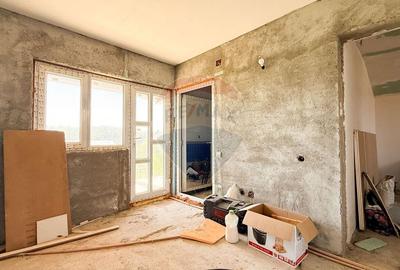 Casă cu 7 camere cu Teren 1592 Mp în Bălteni - 6