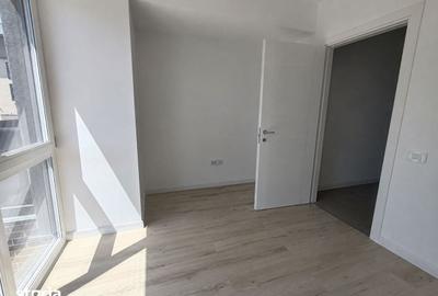 Apartament cu 2 camere semidecomandat în Podu Roș - 2