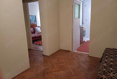 Apartament cu 3 camere decomandat în Central - 2