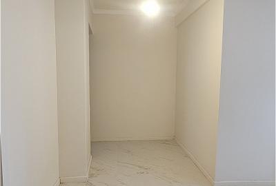 Casă individuală cu 4 camere cu Canalizare în Central - 10