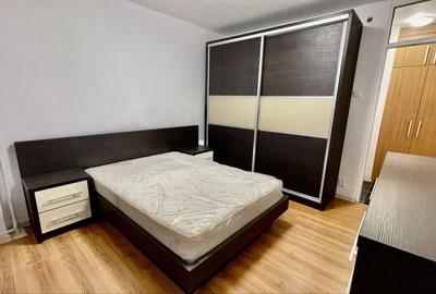 Apartament cu 3 camere decomandat, mobilat în Gorjului