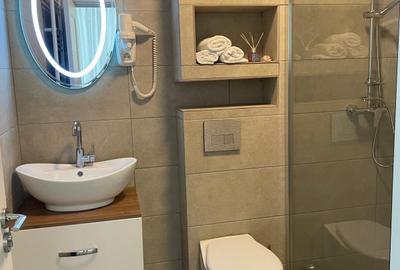 Exclusivitate Mamaia-Nord,apartament 2 camere,gaze,frontal mare, loc de parcare - 9