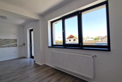 2 camere si GRADINA individuala in Comuna 1 Decembrie, IF - 10