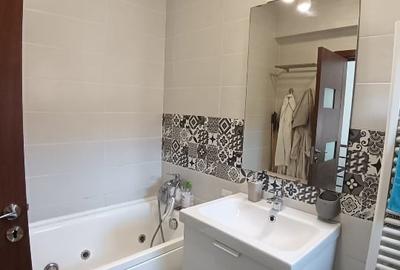 Casă individuală cu 4 camere cu Canalizare în Sud - 8