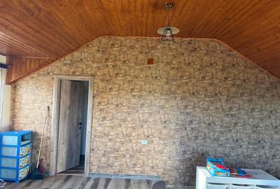 Casă cu 2 camere în Mărculești - 5