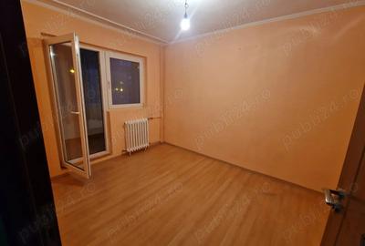 Apartament cu 2 camere semidecomandat în Rogerius - 2