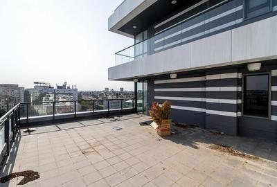 Apartament cu 3 camere decomandat în Calea Călărașilor